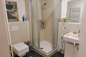 Property thumbnail 11