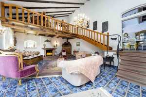Die Kunst des Wohnens! Freistehendes Einfamilienhaus mit Doppelgarage in naturnaher Lage – Bernkastel-Wittlich (Kreis) – Vorschaubild 2
