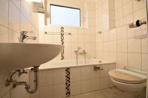 OB-Sterkrade! Renovierte 3-Zi-Whg mit Balkon – Tilsiter Straße 3, 46149 Alsfeld, Oberhausen – Vorschaubild 8