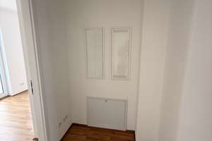 Erstbezug im Dachgeschoss: 3 Zimmer, zwei Dachterrassen und Klimaanlage in Prenzlauer Berg – Malmöer Straße 28, 10439 Prenzlauer Berg, Berlin – Vorschaubild 9