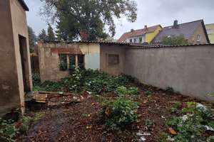 Chance für Investoren – Stark sanierungsbedürftiges Mehrfamilienhaus mit Potenzial in SBK Salzelmen – Die vollständige Adresse der Immobilie erhältst du vom Anbieter., 39218 Schönebeck (Elbe) – Vorschaubild 2