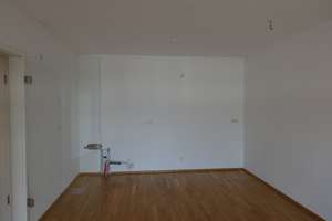 Zuhause mit 3 Zimmern und Balkon in Nürnberg – Heideloffstraße 20, 90478 Glockenhof, Nürnberg – Vorschaubild 7