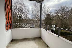 Helle 4-Zimmer-Wohnung mit Südost-Balkon & Garage – Die vollständige Adresse der Immobilie erhältst du vom Anbieter., 90473 Langwasser Südost, Nürnberg – Vorschaubild 9