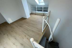 *Neu* Charmante Mansardenwohnung in Top-Lage! – Stiftstraße 21, 65183 Mitte, Wiesbaden – Vorschaubild 5
