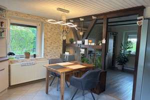 Zeitz/OT Kayna - Großzügiges Zweifamilienhaus mit großem Grundstück, Pool, Teich und Nebengelass – Die vollständige Adresse der Immobilie erhältst du vom Anbieter., 6712 Kayna – Vorschaubild 7