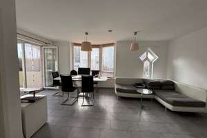 RESERVIERT! Top-Lage seitl. Biebricher Allee! 2 ZKB Terrasse - 53 m² in gepflegtem Haus € 220.000,- – Die vollständige Adresse der Immobilie erhältst du vom Anbieter., 65187 Biebrich, Wiesbaden – Vorschaubild 2