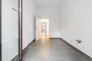 Großzügige 3-Zimmer-Wohnung im Erdgeschoss mit Süd-Balkon – Wolfener Straße 2, 4155 Leipzig – Vorschaubild 8