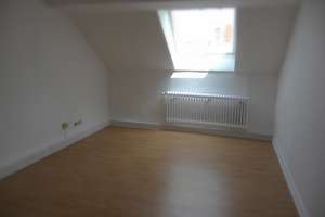 Gemütliche Dachgeschoß-Wohnung*Ahnfeldstraße* Düsseltal/Zoo sucht Liebhaber! – Ahnfeldstraße 29, 40239 Düsseltal, Düsseldorf – Vorschaubild 5