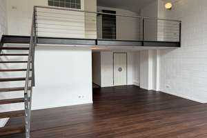 Galerie-Loft mit 5,50 m Raumhöhe und Bootsanleger, 4 Zimmer in den Buntgarnwerken Schleußig – Holbeinstraße 14, 4229 Schleußig, Leipzig – Vorschaubild 6