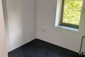 Geräumiges und neuwertiges 4-Zimmer-Haus mit gehobener Innenausstattung zur Miete in Krefeld – 47804 Kempener Feld/Baackeshof, Krefeld – Vorschaubild 28