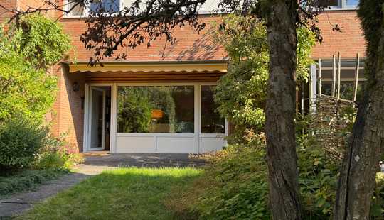 Bild von Kelkheim - Reihenhaus in zentraler Lage - nur 5 Minuten zu Fuß zur Stadtmitte