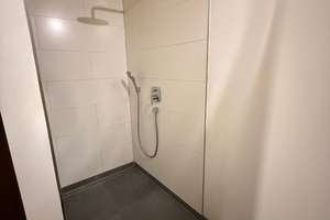 Exklusive 4-Zimmer-Maisonette-Wohnung mit traumhaftem Blick über die Donau in Ingolstadts Innenstadt – Am Münzbergtor 3, 85049 Mitte, Ingolstadt – Vorschaubild 8