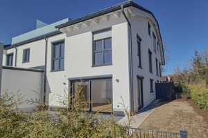 KFW 40 Plus! Hochwertiges 5 Zi. Haus in Haus mit Süd/Garten in bester Lage von Waldtrudering! – München – Vorschaubild 1