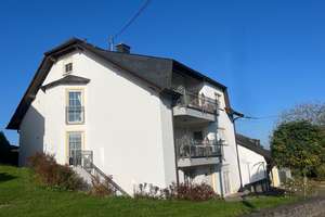 TRIER - Top gepflegtes Mehrfamilienhaus mit 5 Wohneinheiten - ideal für Anleger