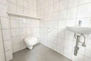 RESERVIERT: Renovierte 3-Zimmer-Altbauwohnung in Erlangen – ideal für WG-Vermietung – Die vollständige Adresse der Immobilie erhältst du vom Anbieter., 91054 Tal, Erlangen – Vorschaubild 8