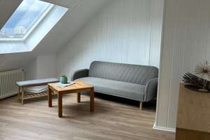 Helle 2-Zimmer Möblierte Wohnung Dortmund City – Weißenburger Straße 17, 44135 Kaiserbrunnen, Dortmund – Vorschaubild 1