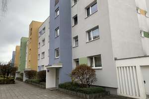 Zuhause mit 3 Zimmern und Balkon in ruhiger, zentraler Lage inBerg am Laim – Gustav-Schwab-Straße 7, 81673 Josephsburg, München – Vorschaubild 4