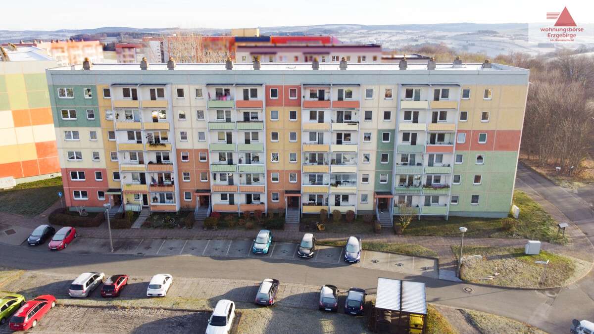 3-Raum-Balkonwohnung mit toller Aussicht in Annaberg-Buchholz – Eigennutzung oder Kapitalanlage!, Erzgebirgskreis – Bild 2