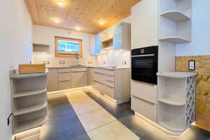 Ruhiges, exklusives Neubau 2-Familienhaus - unabhängig von Öl und Gas! - 82335 Berg – Die vollständige Adresse der Immobilie erhältst du vom Anbieter., 82335 Berg – Vorschaubild 4