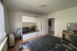 3 Zi Whg Altbauwohnung mit großen Zimmern in Stuttgart-Bad Cannstatt – Die vollständige Adresse der Immobilie erhältst du vom Anbieter., 70374 Schmidener Vorstadt, Stuttgart – Vorschaubild 4