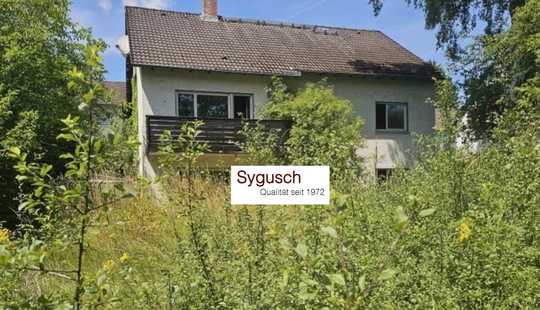 Bild von Einfamilienhaus mit Einliegerwohnung und ausbaufähigem Dachgeschoss