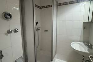 Schwabing-Olympiapark schö., helles, ruhig 1 Zi.  Balkon,Designb, EBK, saniert!!  ab sofort – 80809 Am Luitpoldpark, München – Vorschaubild 11