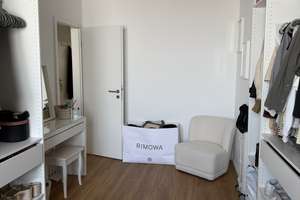 ***EINZIEHEN UND WOHLFÜHLEN - TOLLE 3 ZIMMER WOHNUNG MIT EINBAUKÜCHE UND BALKON*** – Adlerstr. 6, 40211 Pempelfort, Düsseldorf – Vorschaubild 8