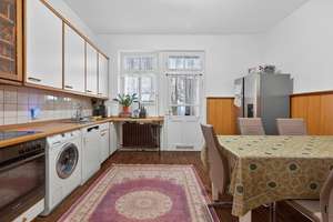 Altbau mit Charme und Rendite in der Nordstadt!
Gut vermietete 4-Zimmer-ETW! – Die vollständige Adresse der Immobilie erhältst du vom Anbieter., 75177 Nordstadt, Pforzheim – Vorschaubild 9