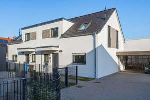 Idyllische Waldrandlage - Ihr neues Zuhause in Dornholzhausen – Die vollständige Adresse der Immobilie erhältst du vom Anbieter., 61350 Bad Homburg vor der Höhe – Vorschaubild 1