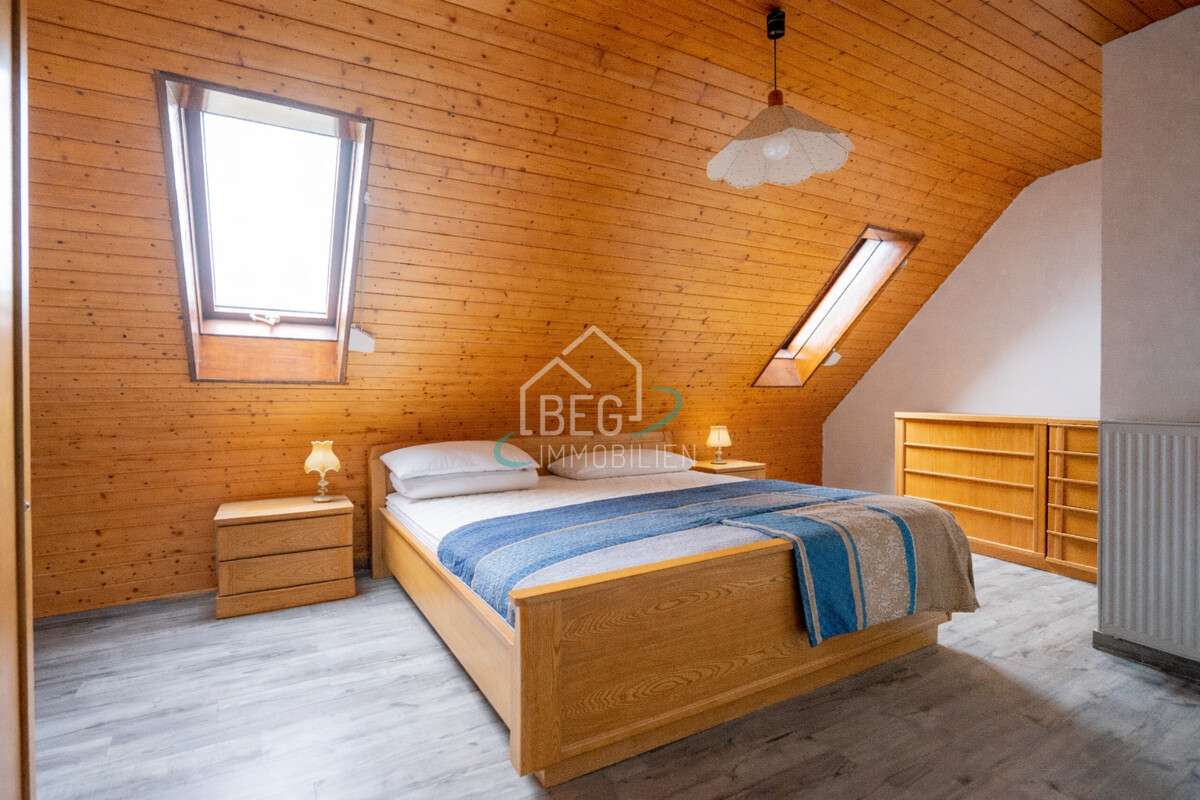 Immobilie in Michelbach an der Bilz - Großzügige Eigentumswohnung mit zwei Garagen in zentraler Lage - Bild 6