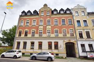 Vermietete 2-Raum-Wohnung mit Tageslichtbad, Balkon und Stellplatz als Kapitalanlage!