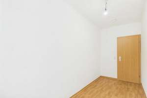 Kleine Dreiraumwohnung mit Badewanne und kleinem Balkon in Mockau – Mockauer Straße 88, 4357 Mockau-Süd, Leipzig – Vorschaubild 15