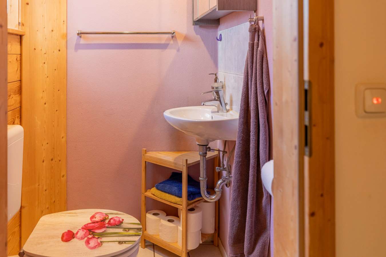 Immobilie in Markt Wald - Ein Haus, das mehr kann: Wärme, Raum und jede Menge Lieblingsplätze - Bild 15