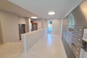 Zweitbezug 1 Zimmer voll möbliert mit EBK und Balkon 4. Stock an der Isar direkt. – Candidstrasse 21, 81543 Siebenbrunn, München – Vorschaubild 7