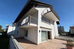 3-Familienhaus in Darmstadt-Wixhausen                                                   2 Wohn – Die vollständige Adresse der Immobilie erhältst du vom Anbieter., 64291 Wixhausen, Darmstadt – Vorschaubild 5