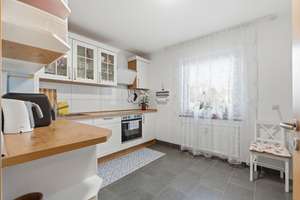 Sofort einziehen! 3-Zimmer Hochparterrewohnung mit Balkon und TG-Stellplatz in zentraler Lage Porz – Die vollständige Adresse der Immobilie erhältst du vom Anbieter., 51143 Porz (Ortsteil), Köln – Vorschaubild 5