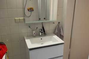 Stilvolle, vollständig renovierte 2-Zimmer-DG-Wohnung mit Einbauküche in Hannover – Nettemannstraße 8, 30459 Hannover – Vorschaubild 11