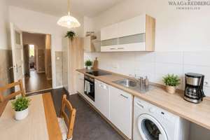 Offen für Angebote! Charmante Wohnung mit Balkon – Sanierter Zustand und sofort zum Wohlfühlen – Die vollständige Adresse der Immobilie erhältst du vom Anbieter., 12099 Tempelhof, Berlin – Vorschaubild 2