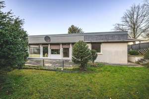 Südviertel!
Freistehender Bungalow in ruhiger Wohnstraße nähe Diepenbenden – Die vollständige Adresse der Immobilie erhältst du vom Anbieter., 52076 Burtscheid Steinebrück, Aachen – Vorschaubild 24