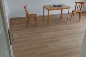 Gartenliebhaber für modernisierte 2-Zimmer-EG-Wohnung mit eigenem Garten gesucht – Wildthagenweg 1, 30453 Ahlem, Hannover – Vorschaubild 4