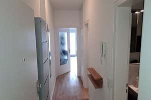 Möbliertes, sonniges Apartment auf Zeit. – Königsberger Straße 3, 65191 Bierstadt, Wiesbaden – Vorschaubild 2