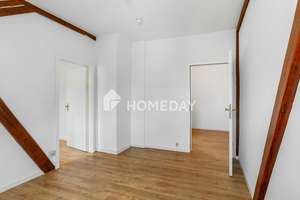 Über den Dächern Mannheims: Bezugsfreie 2-Zimmer-Altbauwohnung im Dachgeschoss!