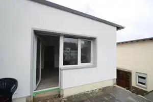 Komplett saniertes Einfamilienhaus in ruhiger Wohnlage 300 m zum Stadtzentrum in Bad Hönningen – Neuwied (Kreis) – Vorschaubild 9