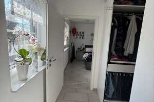Exklusive Villa mit Feldblick //  SmartHome mit Wintergarten, Pool-/Whirlpool – Rhein-Sieg-Kreis – Vorschaubild 12