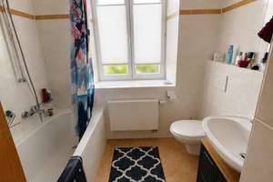 Charmante 2-Zimmer-Wohnung in zentraler und ruhiger Lage – Die vollständige Adresse der Immobilie erhältst du vom Anbieter., 82362 Weilheim in Oberbayern – Vorschaubild 3
