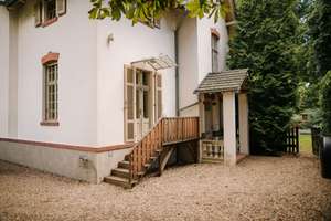 Historic estate with a spacious main house and a separate coach house on a lot of over 2,000 m² – 14480 Am Stern, Potsdam – Vorschaubild 9