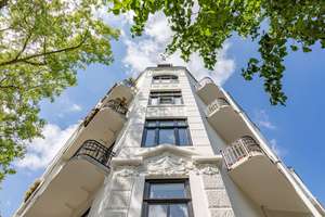 Langfristig vermietete Altbauwohnung zur Kapitalanlage ++ courtagefrei ++ – Abendrothsweg 74, 20251 Hoheluft-Ost, Hamburg – Vorschaubild 4