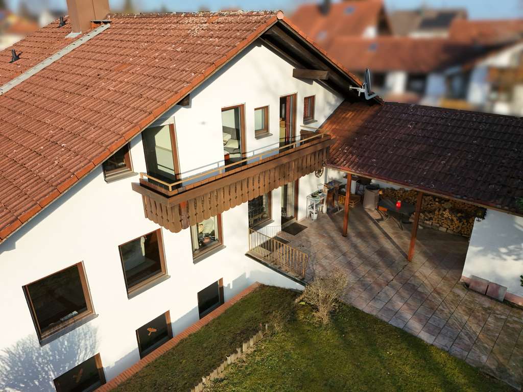 Immobilie in Türkenfeld - Geräumiges 8-Zimmer Haus in Türkenfeld - Bild 2