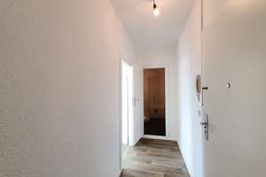 Mit Singleküche***Ab 15.03.2026***Frisch renovierte 1-Zimmer-Wohnung mit Duschbad – Deiwitzweg 6, 4207 Lausen-Grünau, Leipzig – Vorschaubild 8