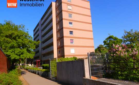Vermietete 3-Zi.-Wohnung mit Loggia (Süd),  in ruhiger Lage nahe Ölper See